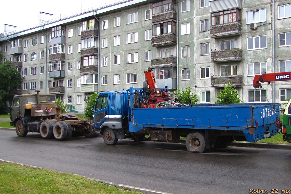Алтайский край, № О 976 СУ 22 — Mitsubishi Fuso Fighter