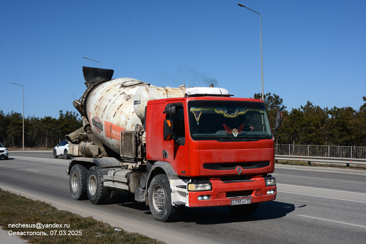 Севастополь, № А 598 ХР 92 — Renault Premium ('1996)