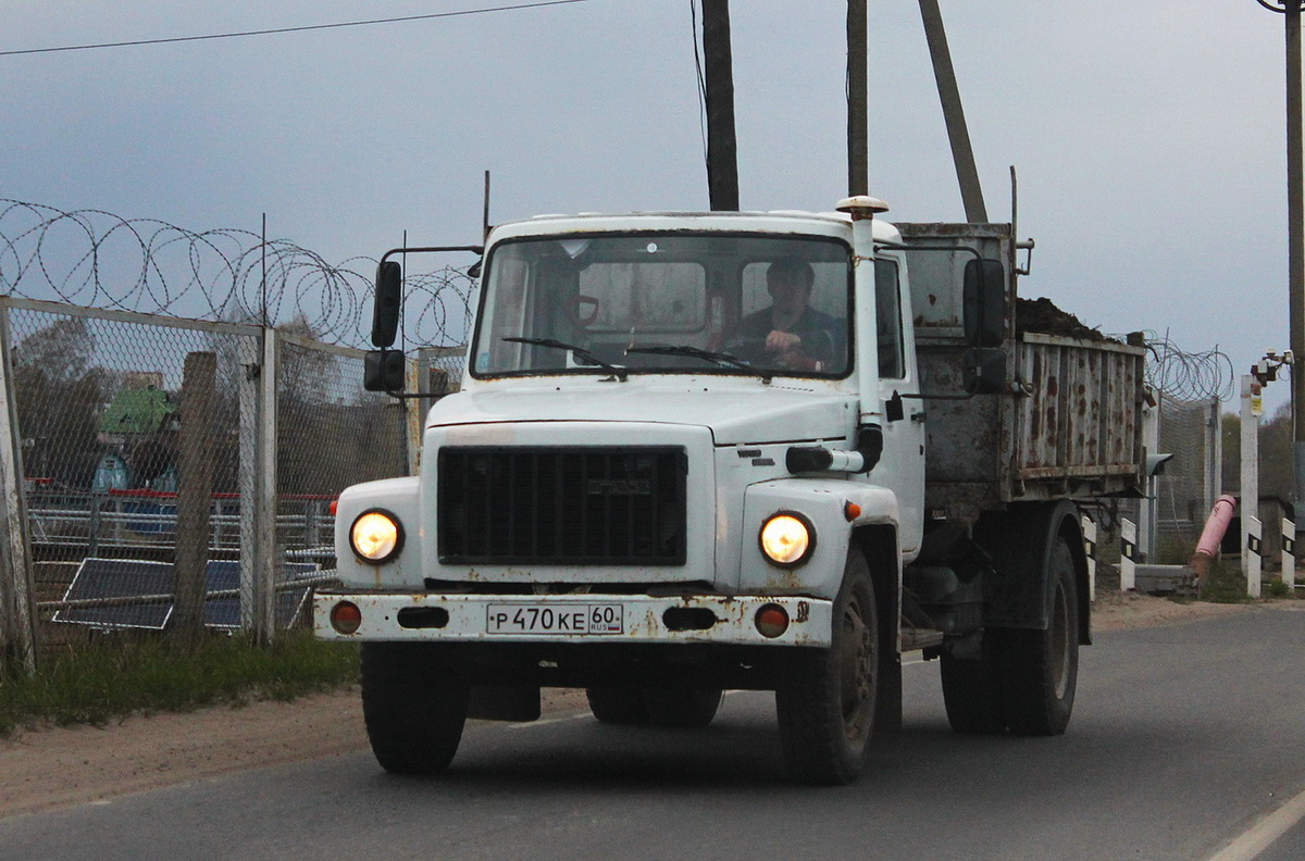 Псковская область, № Р 470 КЕ 60 — ГАЗ-3309