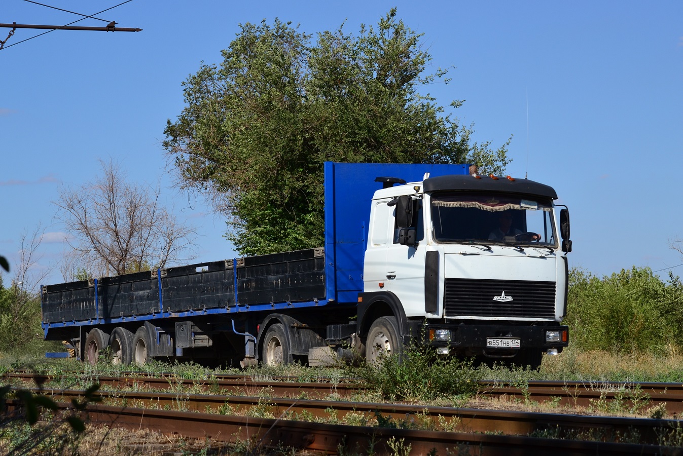 Волгоградская область, № В 551 НВ 134 — МАЗ-543203