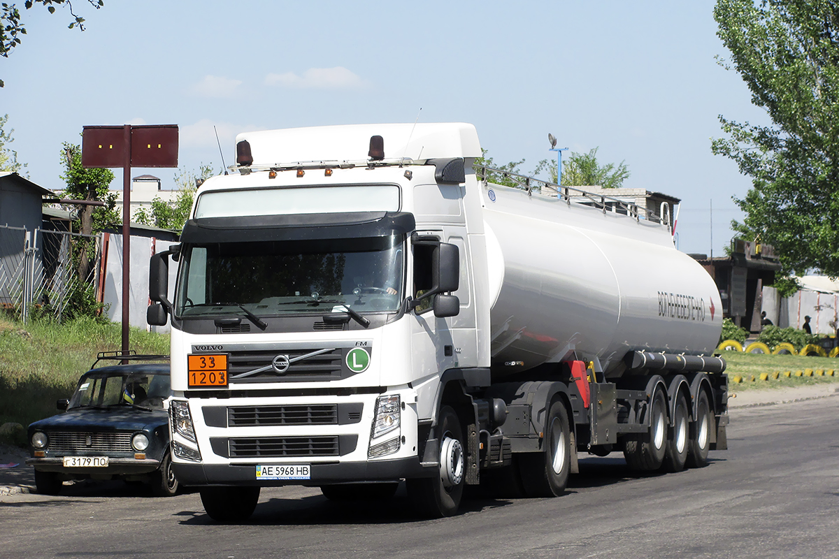 Днепропетровская область, № АЕ 5968 НВ — Volvo ('2010) FM.400