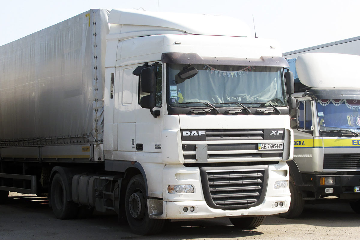 Днепропетровская область, № АЕ 7485 НВ — DAF XF105 FT