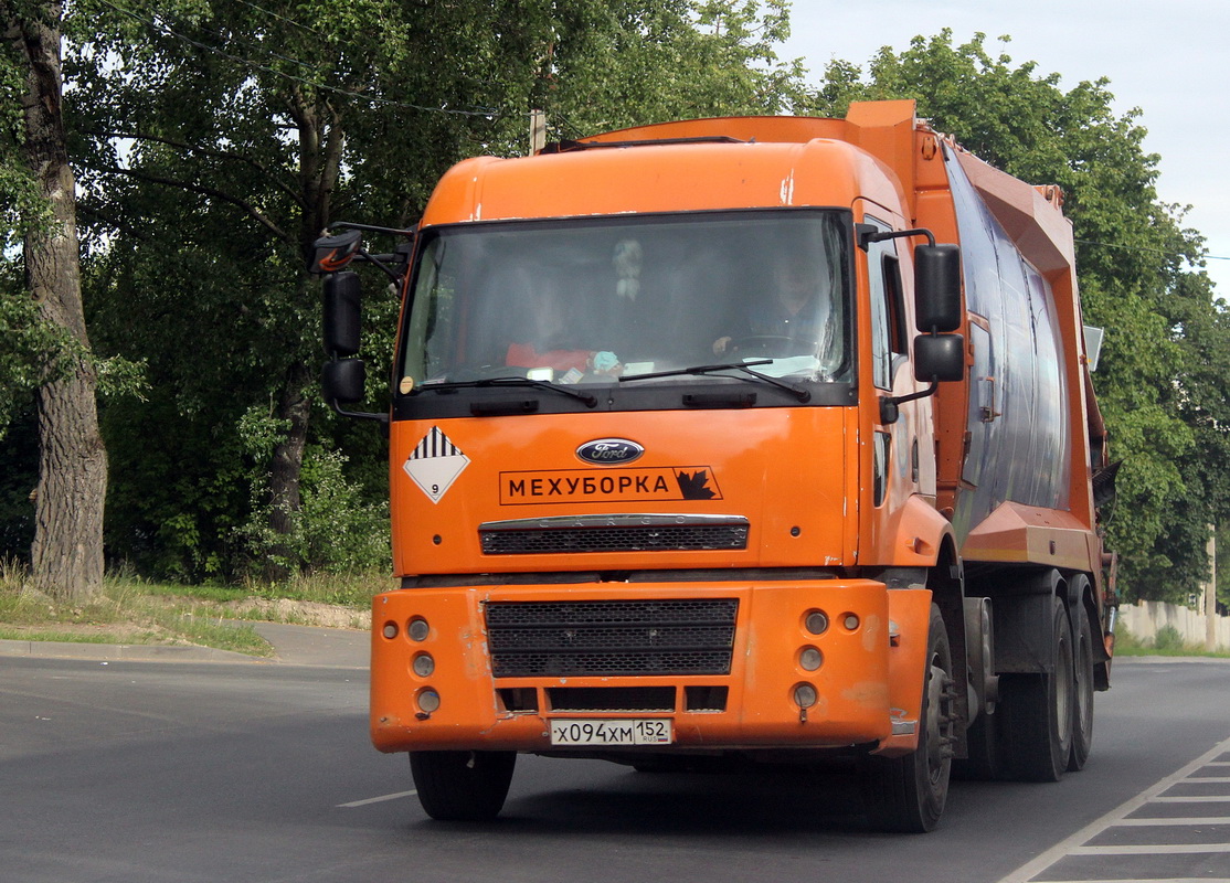 Псковская область, № Х 094 ХМ 152 — Ford Cargo ('2003)