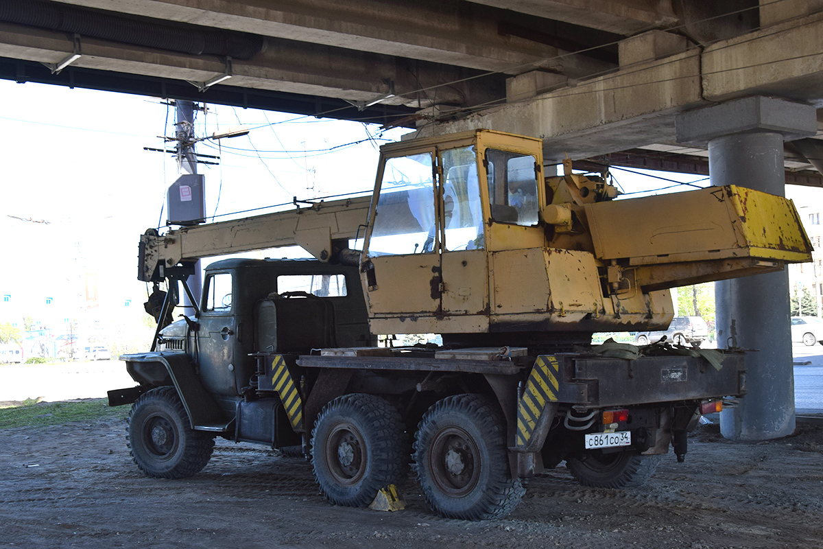 Волгоградская область, № С 861 СС 34 — Урал-43202