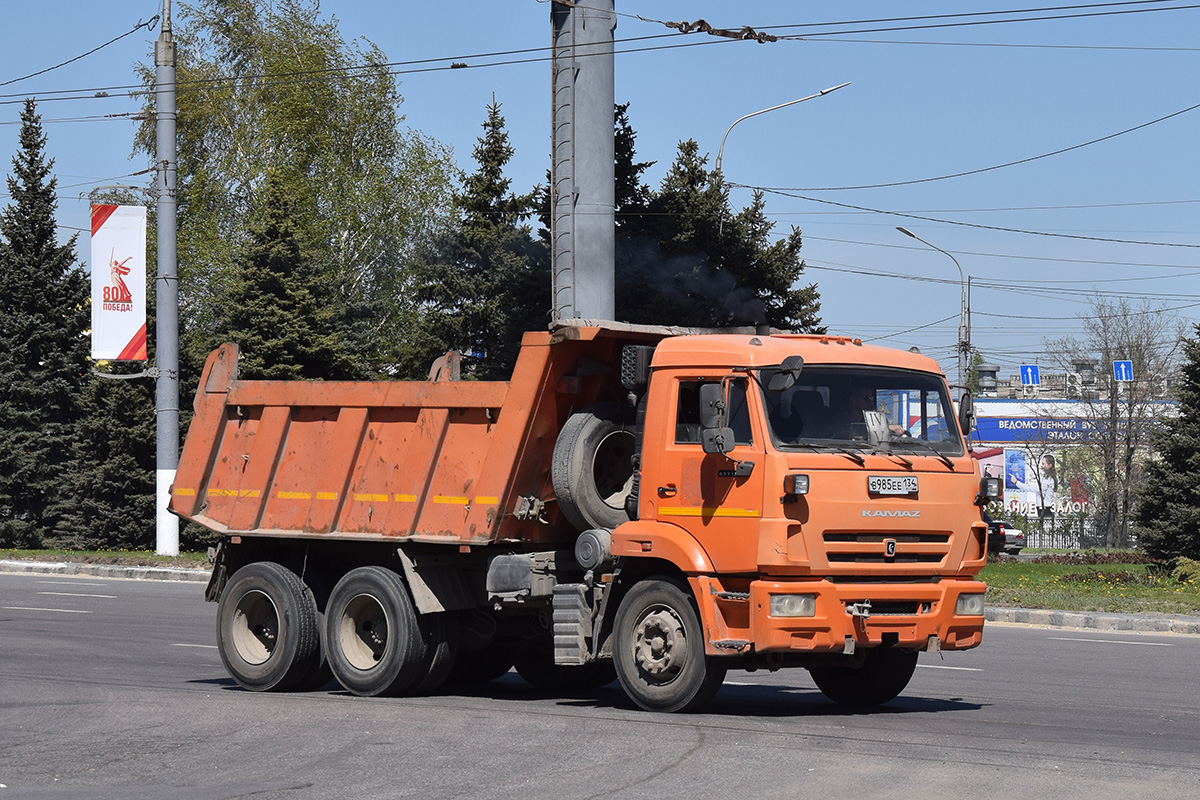 Волгоградская область, № В 985 ЕЕ 134 — КамАЗ-65115-L4(19)
