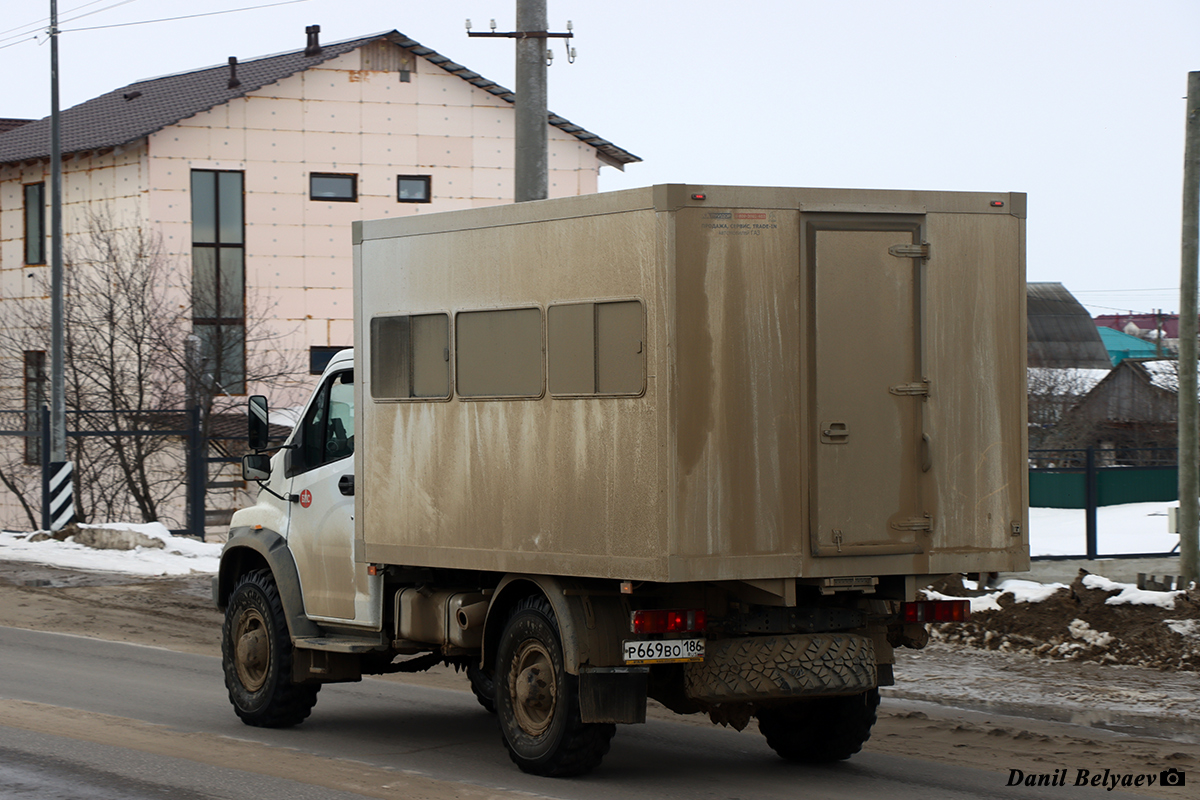 Ханты-Мансийский автоном.округ, № Р 669 ВО 186 — ГАЗ-C41A23 "Садко NEXT"