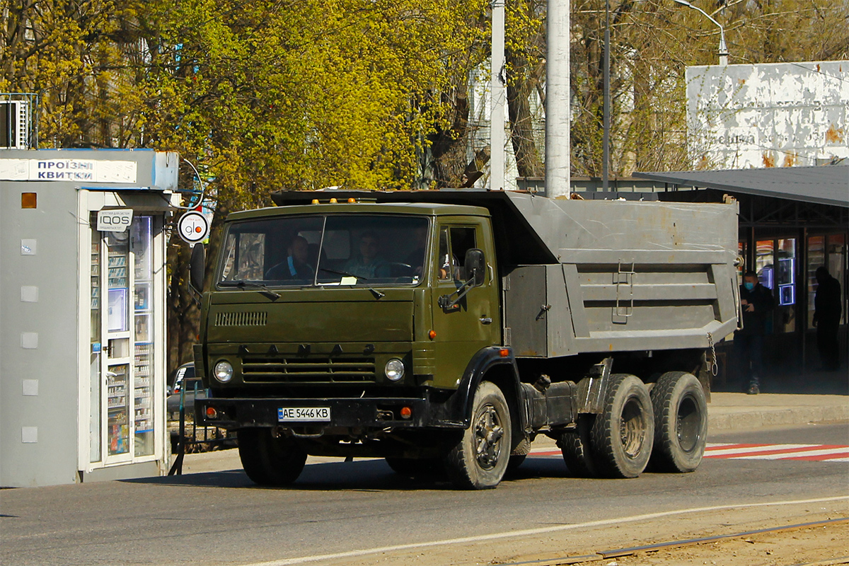 Днепропетровская область, № АЕ 5446 КВ — КамАЗ-55111 [551110]