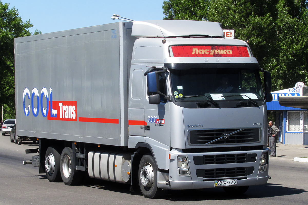 Луганская область, № ВВ 3737 АО — Volvo ('2002) FH12.420