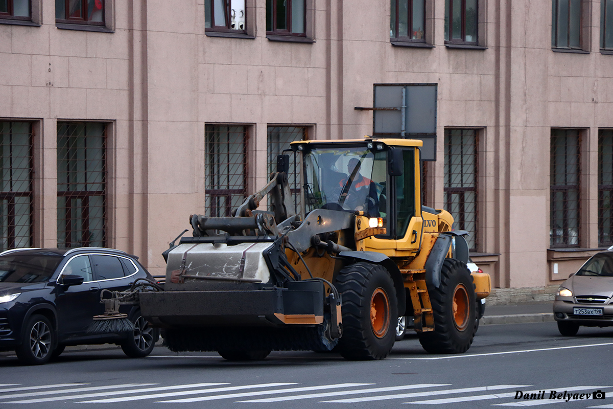 Санкт-Петербург, № 467 — Volvo (общая модель)