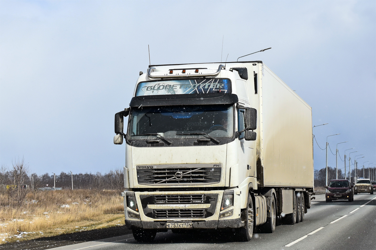 Волгоградская область, № Е 757 КТ 134 — Volvo ('2008) FH.460