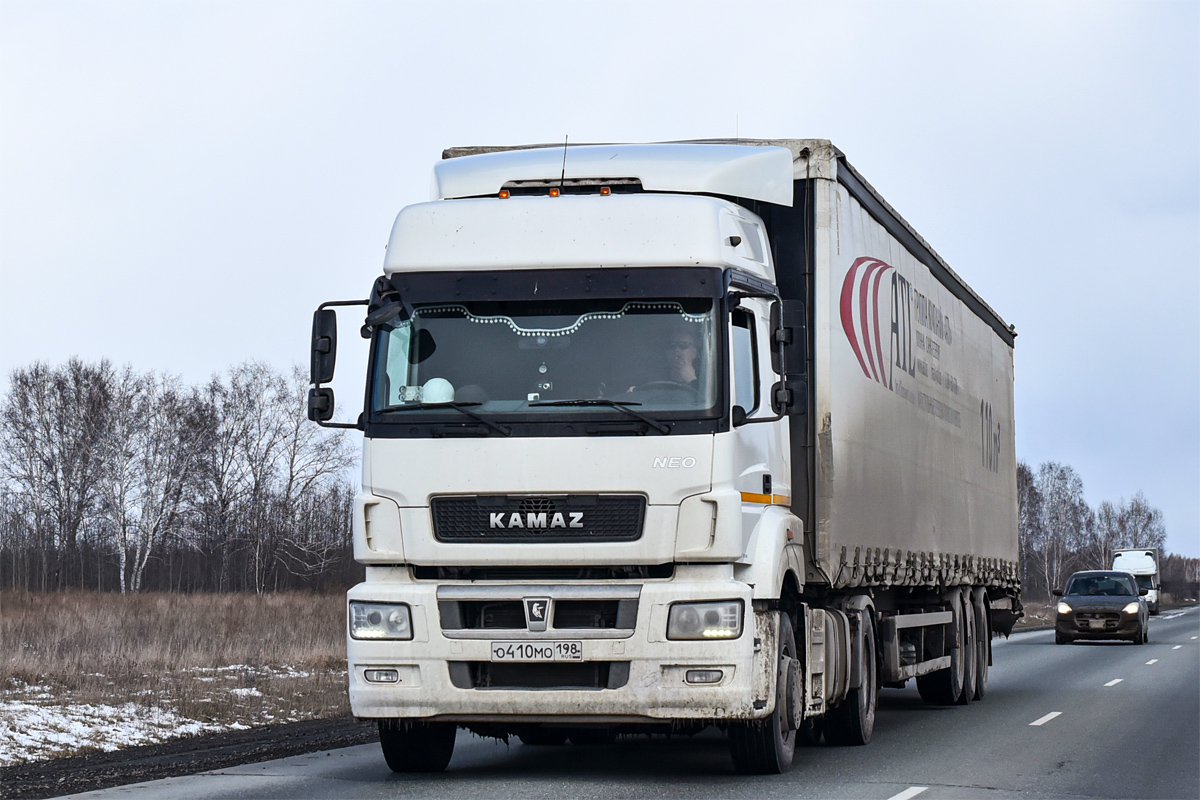 Санкт-Петербург, № О 410 МО 198 — КамАЗ-5490-S5(87)