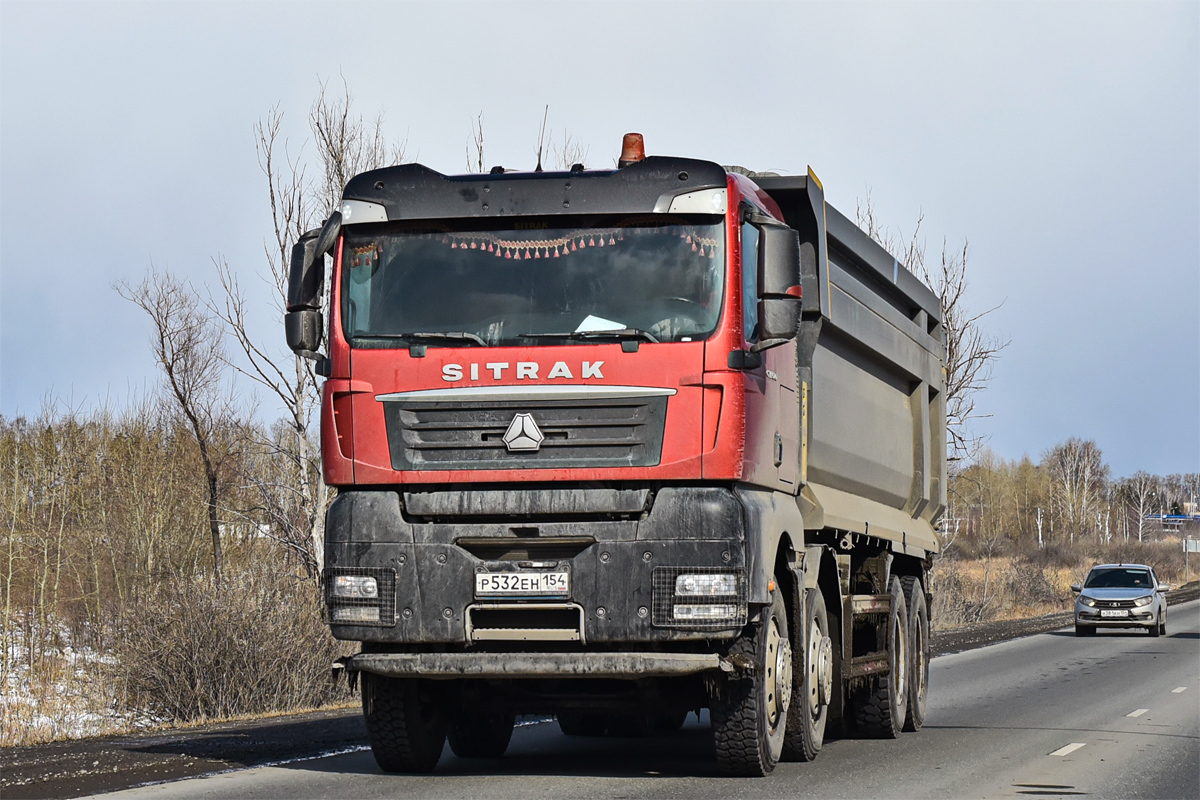 Новосибирская область, № Р 532 ЕН 154 — Sitrak C7H ZZ3316