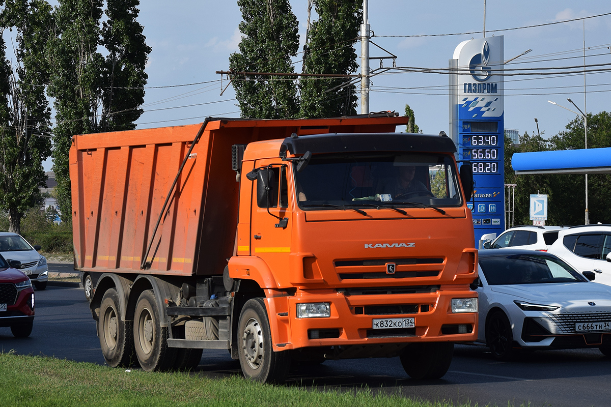 Волгоградская область, № К 832 КО 134 — КамАЗ-6520-53