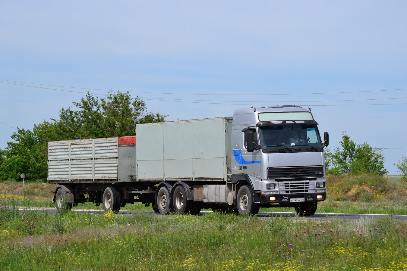 Дагестан, № Р 149 ХС 05 — Volvo ('1993) FH12.420