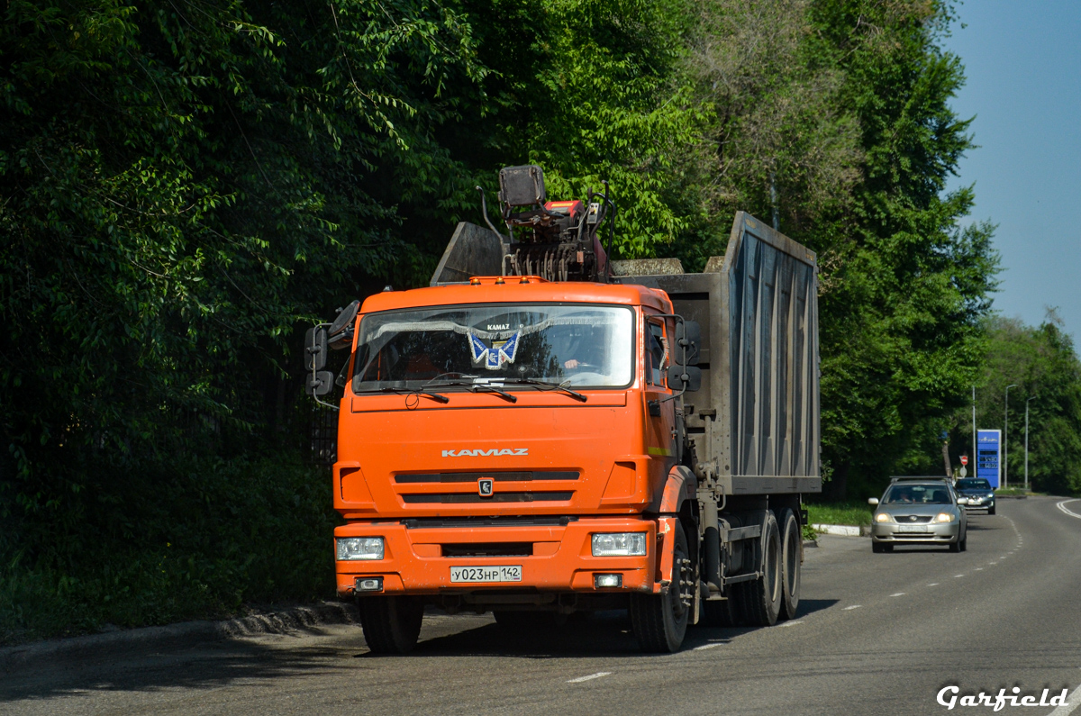 Кемеровская область, № У 023 НР 142 — КамАЗ-65115-A5(48)