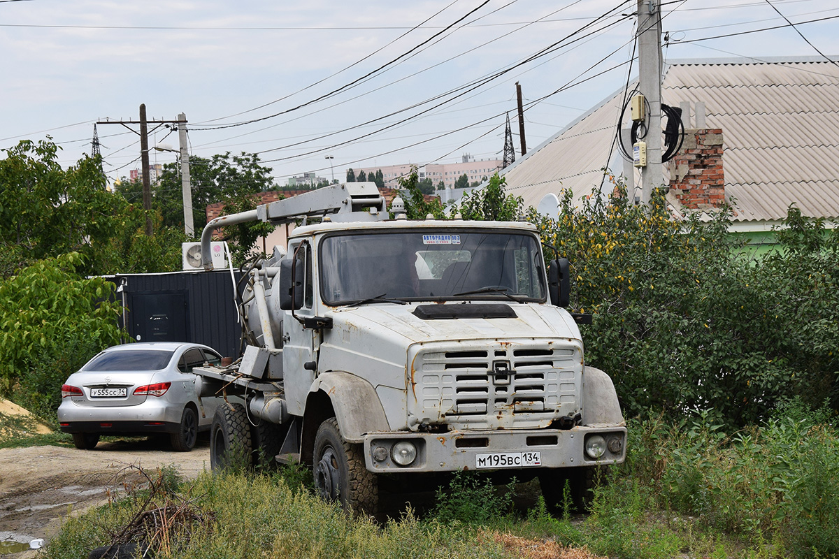 Волгоградская область, № М 195 ВС 134 — ЗИЛ-433360