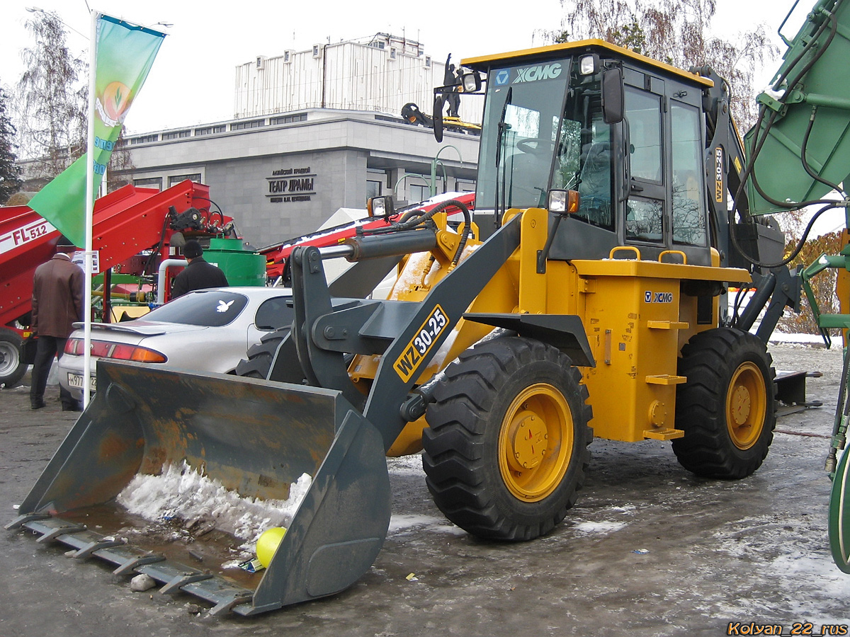 Алтайский край — Новая спецтехника; Алтайский край — Выставка "Алтайская Нива 2009"