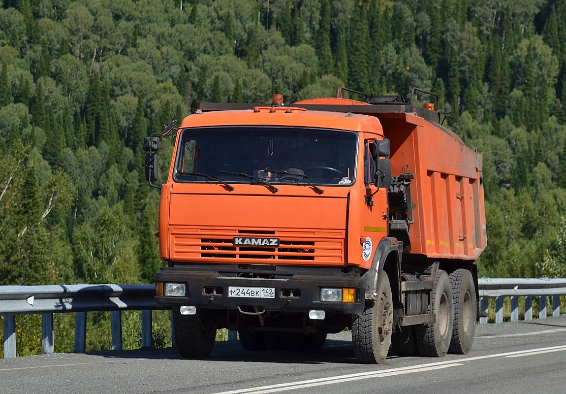 Кемеровская область, № М 244 ВК 142 — КамАЗ-65115 [651150]