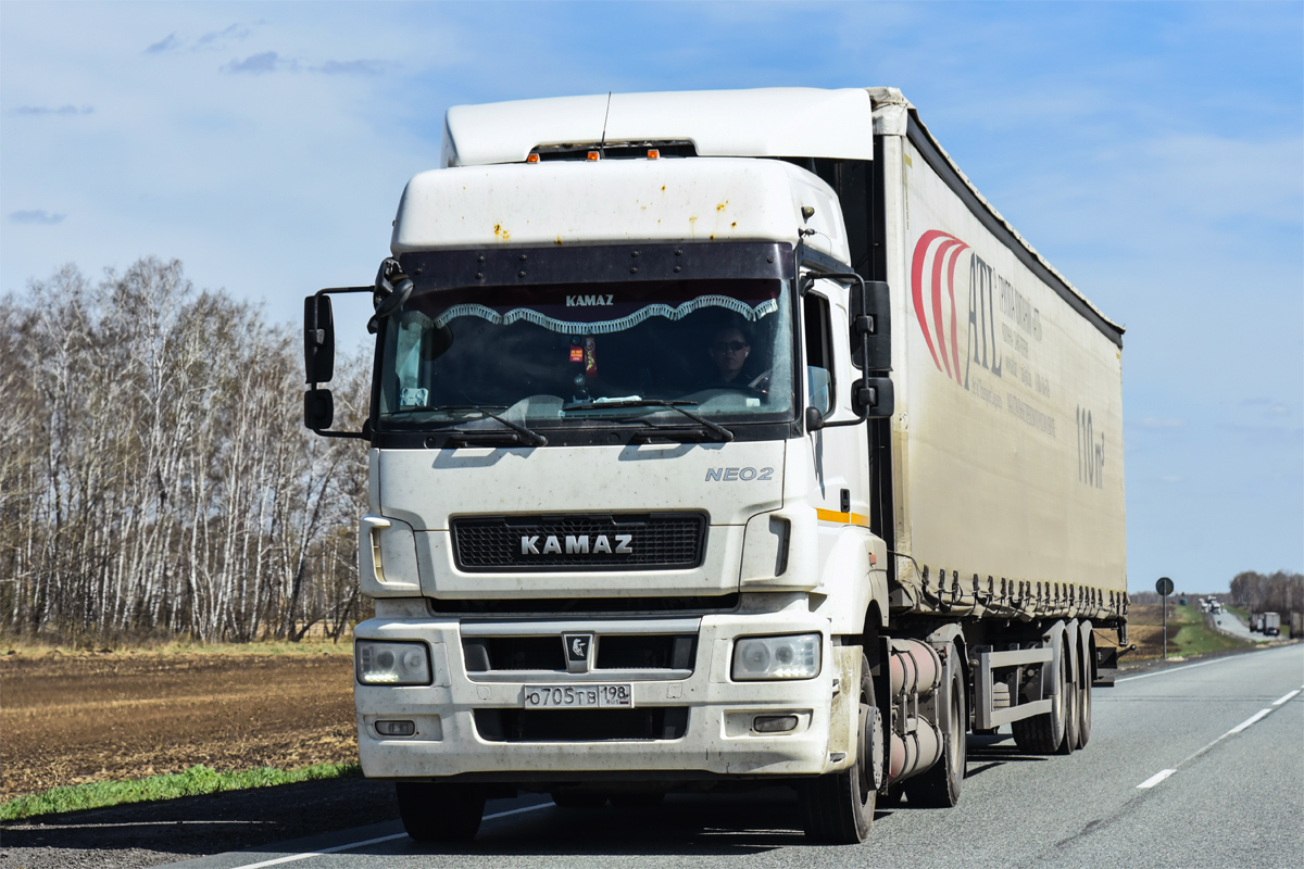 Санкт-Петербург, № О 705 ТВ 198 — КамАЗ-5490-5P(90)