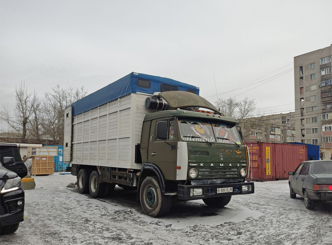 Алматинская область, № B 888 BLM — КамАЗ-53212