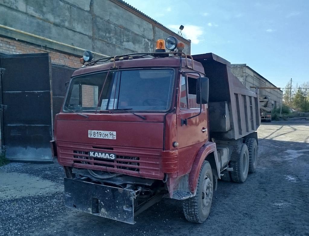 Свердловская область, № У 819 ОМ 96 — КамАЗ-65115-02 [65115C]
