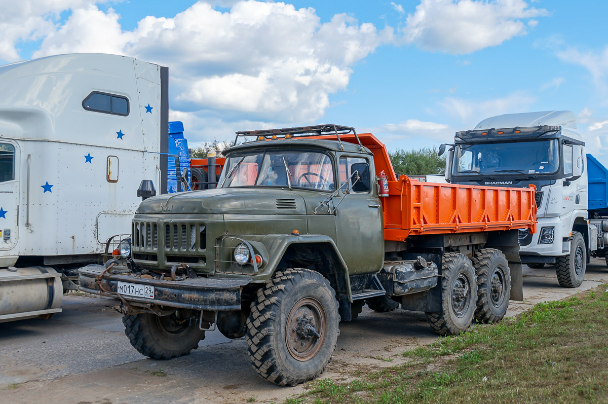 Архангельская область, № М 017 НС 29 — ЗИЛ-131Н (УАМЗ)