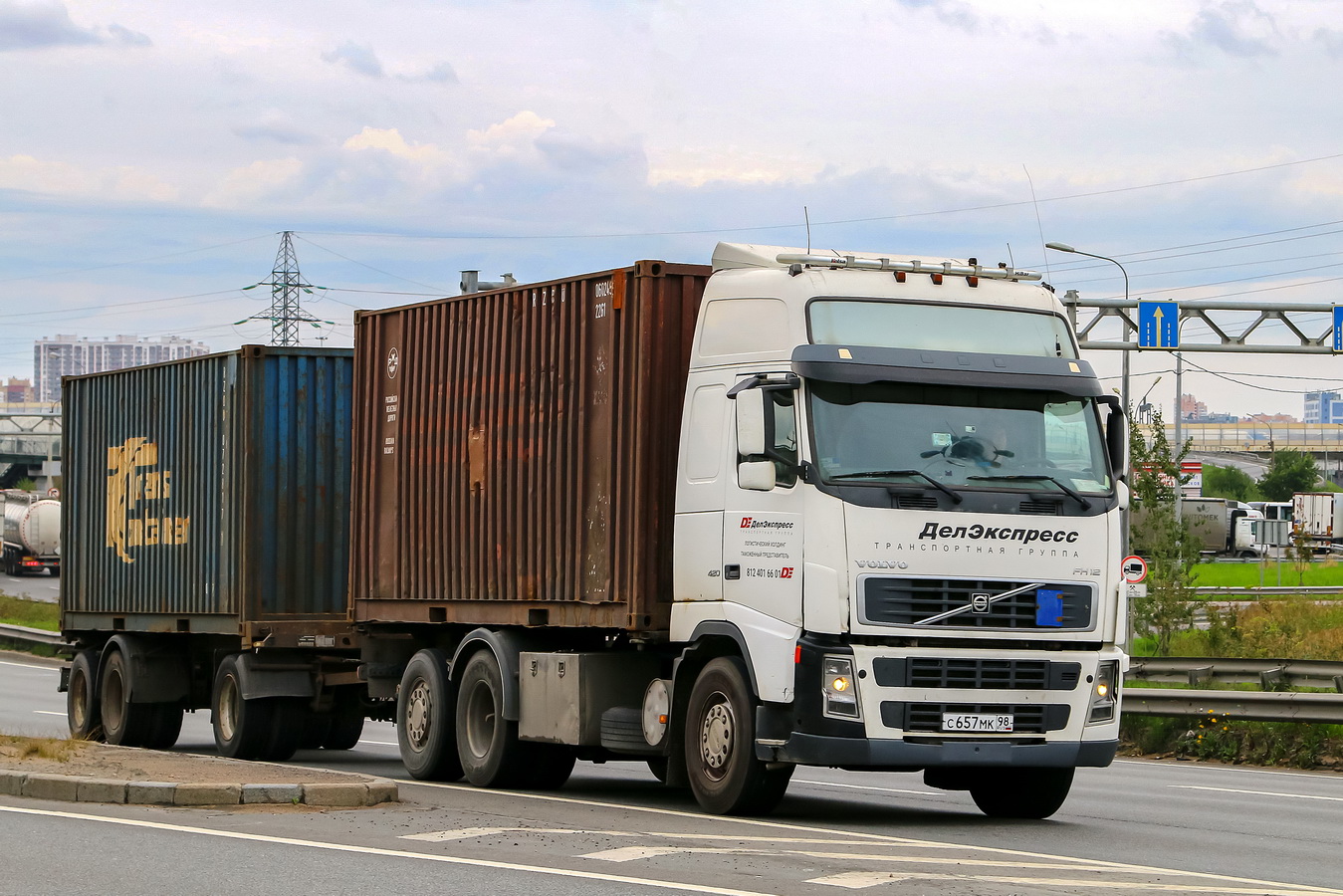 Санкт-Петербург, № С 657 МК 98 — Volvo ('2002) FH12.420
