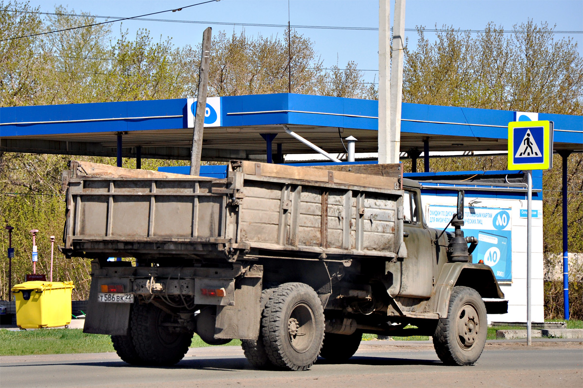 Алтайский край, № Т 586 ВК 22 — ЗИЛ-130Б2
