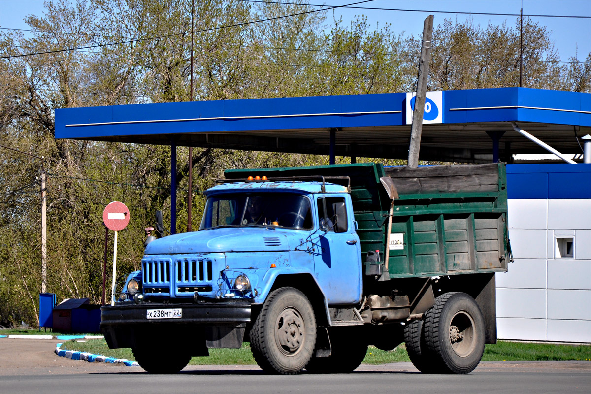 Алтайский край, № Х 238 МТ 22 — ЗИЛ-495810