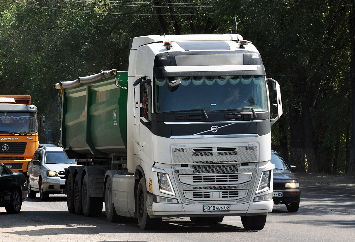 Алматы, № 818 ABN 02 — Volvo ('2012) FH.500