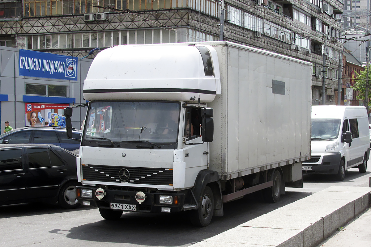 Харьковская область, № 9941 ХАХ — Mercedes-Benz LK 814