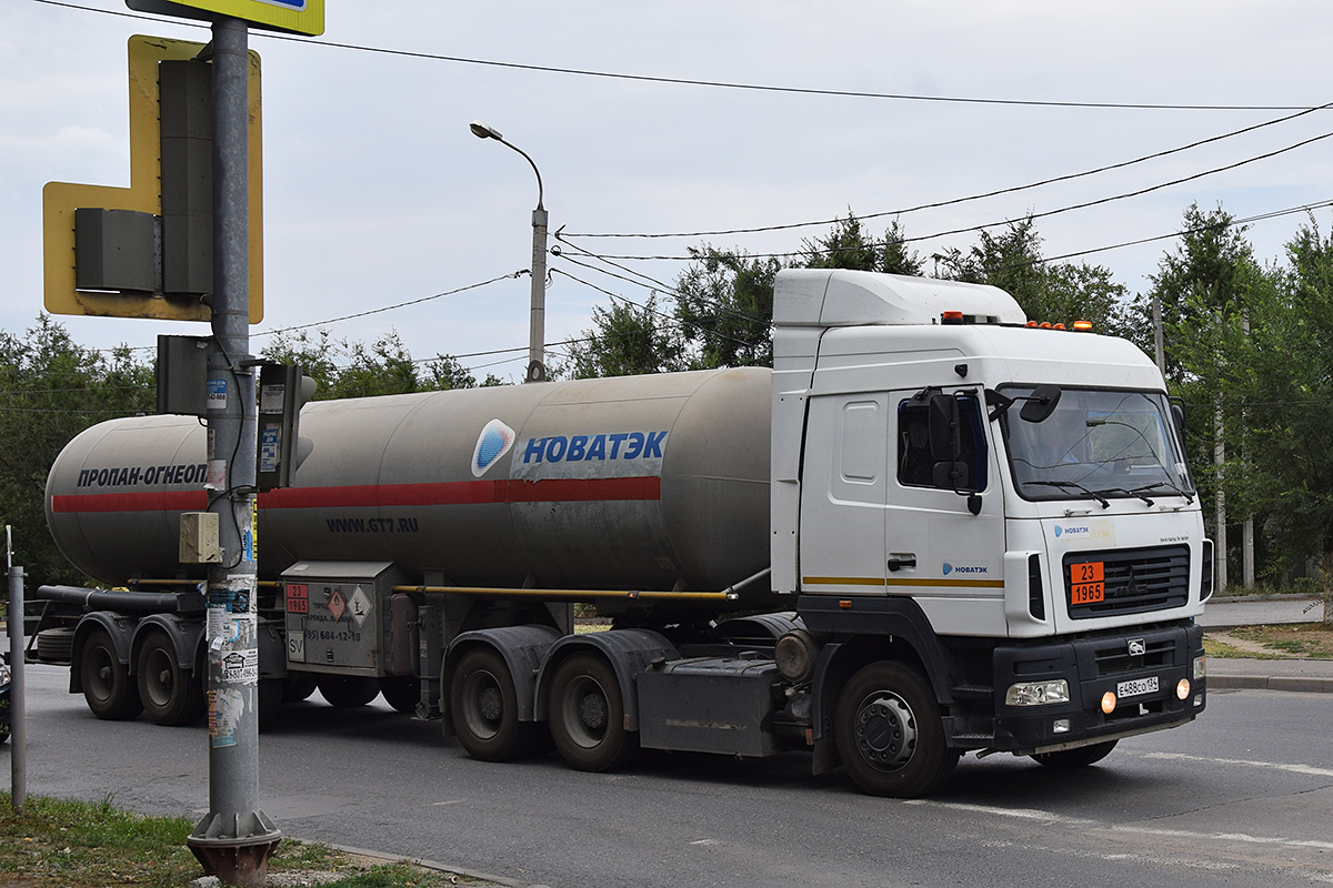 Волгоградская область, № Е 488 СО 134 — МАЗ-6430C9