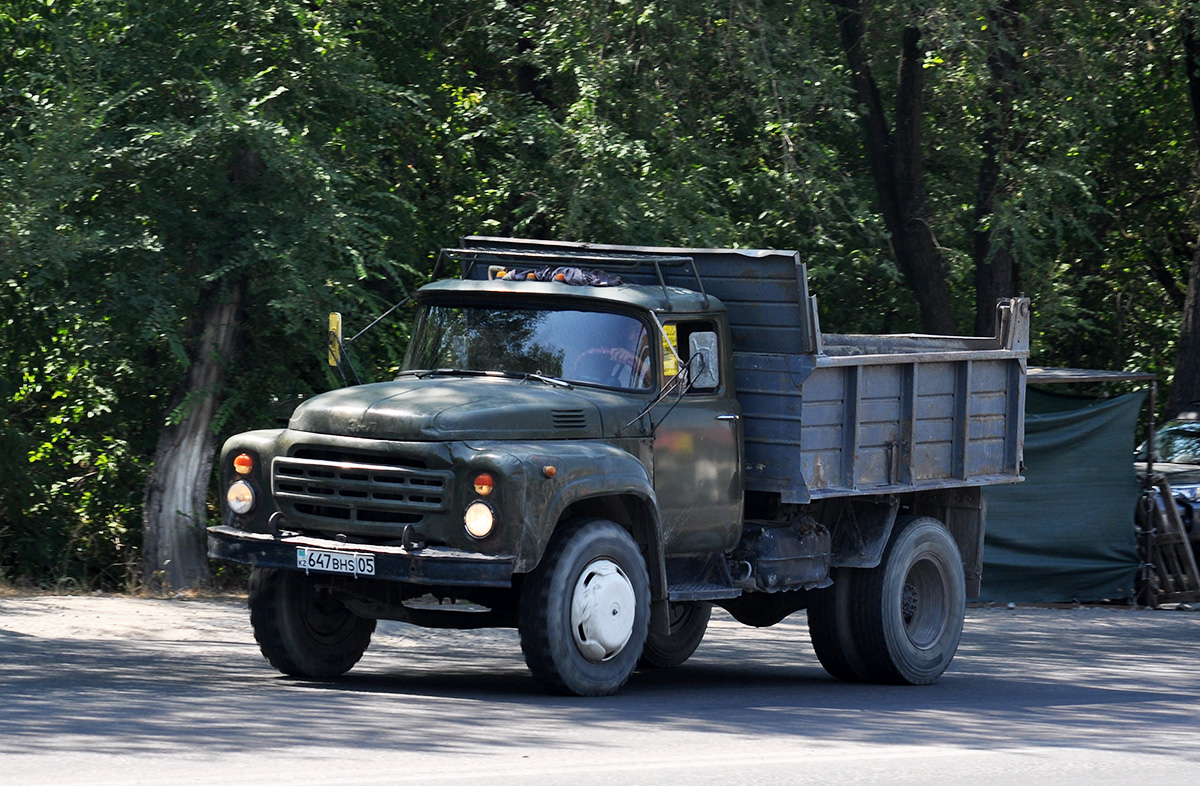 Алматинская область, № 647 BHS 05 — ЗИЛ-495810