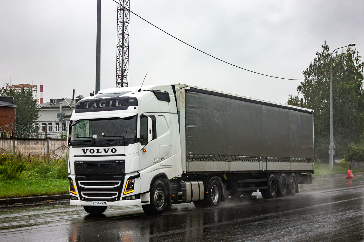 Свердловская область, № У 656 КН 96 — Volvo ('2012) FH.460