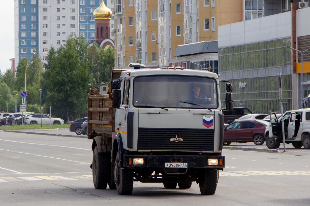 Ханты-Мансийский автоном.округ, № Р 096 ЕМ 186 — МАЗ-555140