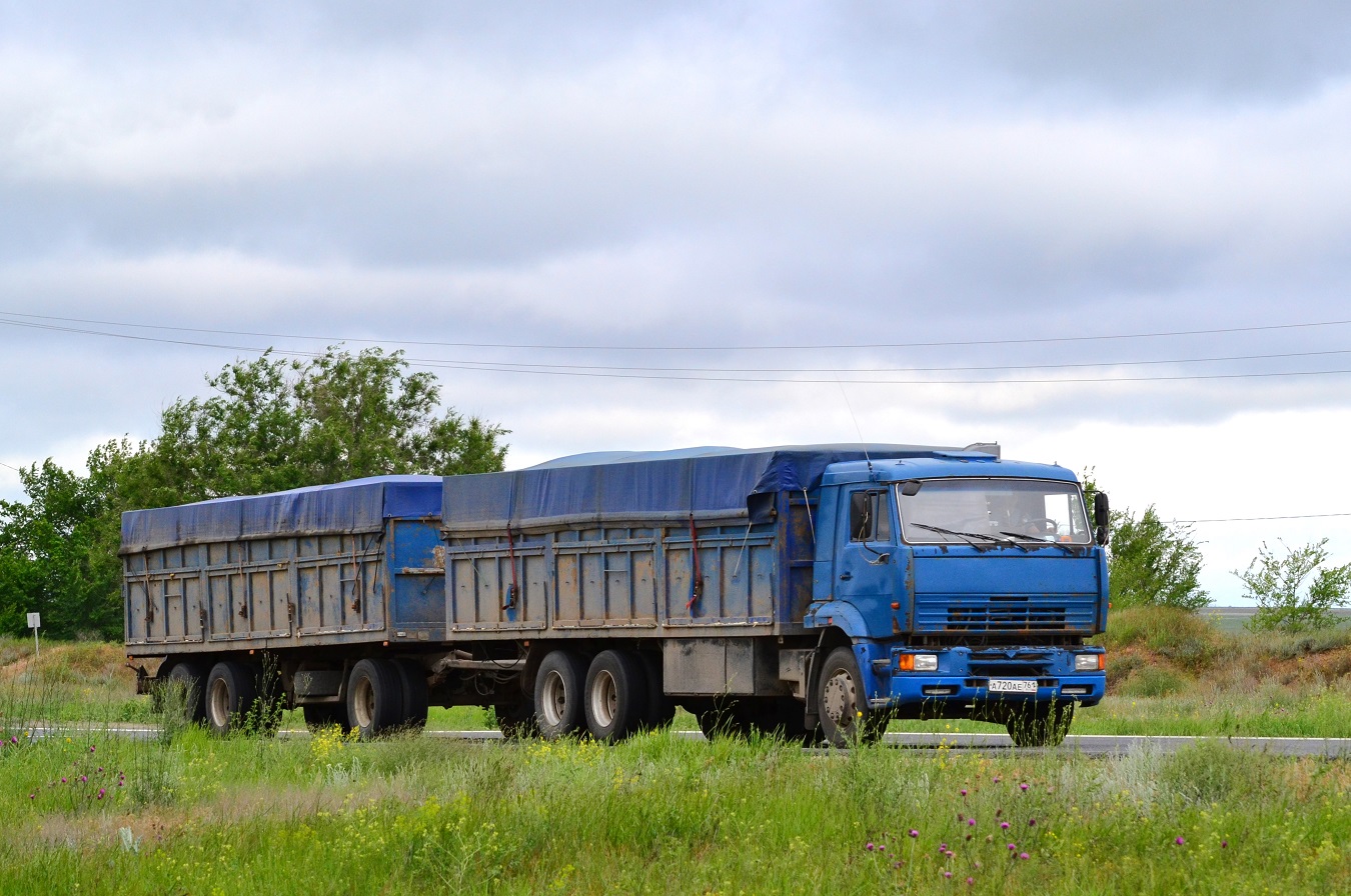 Ростовская область, № А 720 АЕ 761 — КамАЗ-65117-62