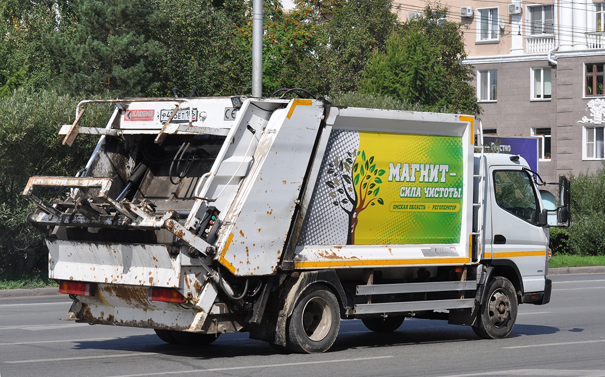 Омская область, № Р 425 ЕТ 186 — Fuso Canter [Z8V, Z9M]