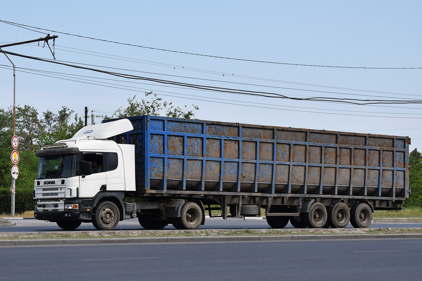 Волгоградская область, № М 205 ЕК 134 — Scania ('1996) P114G