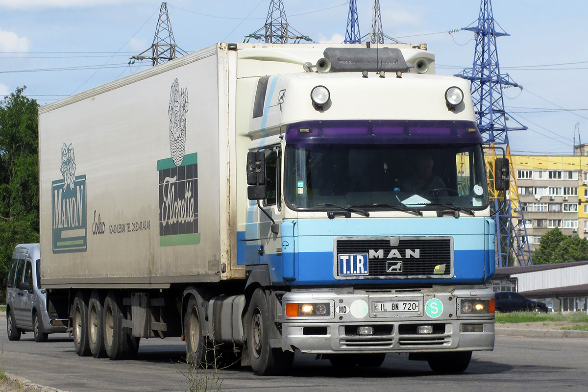 Молдавия, № IL BN 720 — MAN F2000 18.343