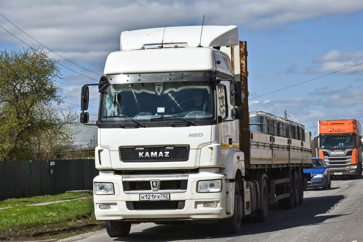 Башкортостан, № Н 121 РХ 702 — КамАЗ-5490-S5(87)