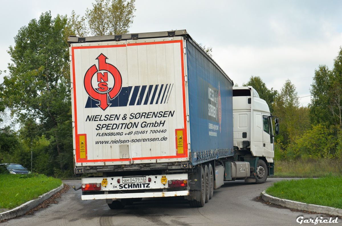 Кемеровская область, № АМ 0439 42 — Schmitz Cargobull S.CS / SCB*S3T / S01