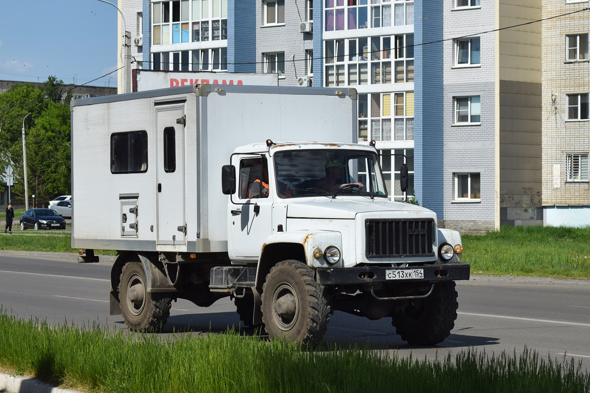 Алтайский край, № С 513 ХК 154 — ГАЗ-33081 «Садко»