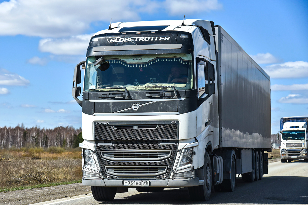 Свердловская область, № М 951 ЕО 196 — Volvo ('2012) FH.420 [X9P]