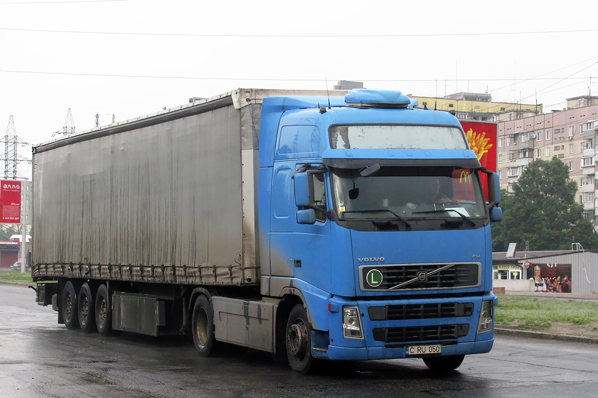 Молдавия, № C RU 050 — Volvo ('2002) FH12.440