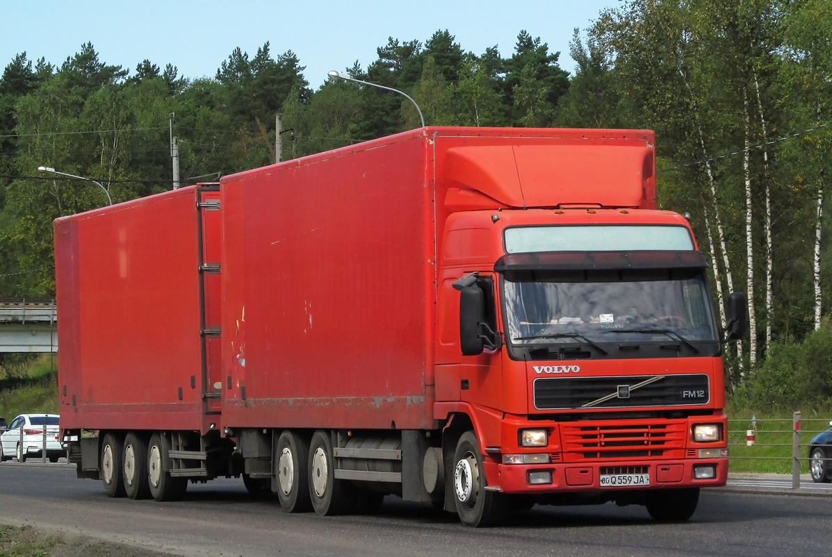 Узбекистан, № 80 Q 559 JA — Volvo ('1998) FM12.340