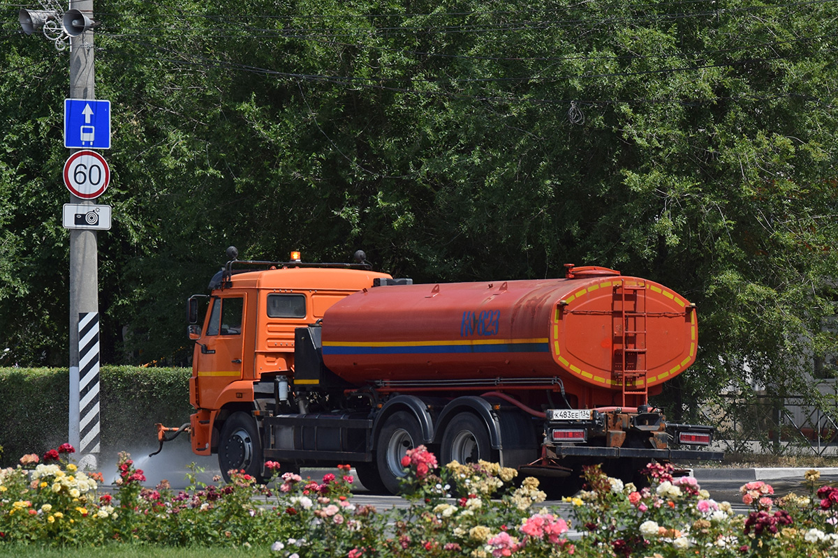 Волгоградская область, № К 483 ЕЕ 134 — КамАЗ-65115 (общая модель)