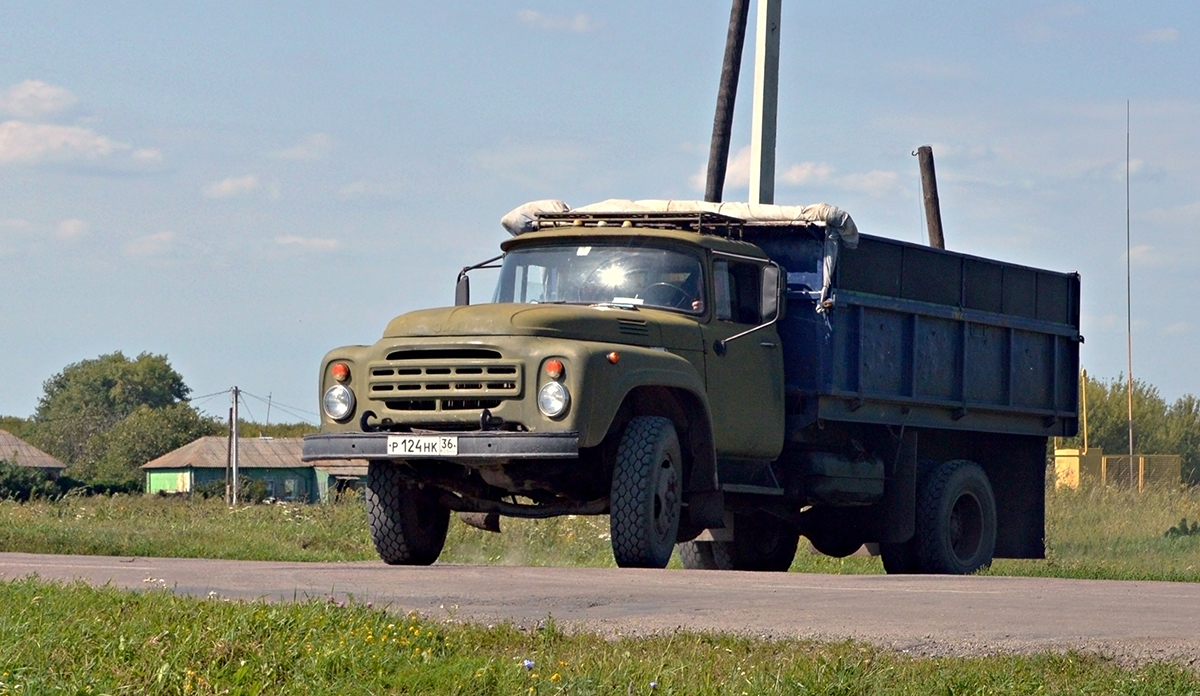 Воронежская область, № Р 124 НК 36 — ЗИЛ-130