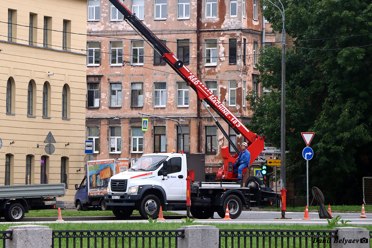Санкт-Петербург, № С 897 ТТ 198 — ГАЗ-C41R13