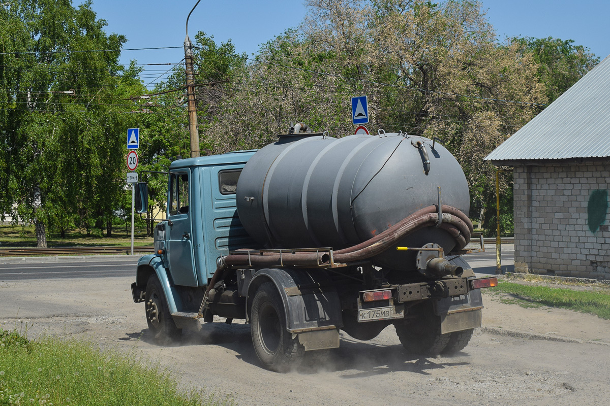 Алтайский край, № К 175 МВ 122 — ЗИЛ-432932