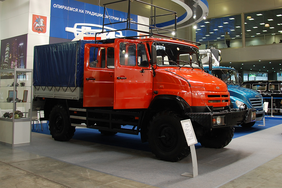 Москва, № (77) Б/Н 0207 — ЗИЛ-4327 (общая модель); Транспортные средства без номеров (Московская область); Новая техника (Московская область)